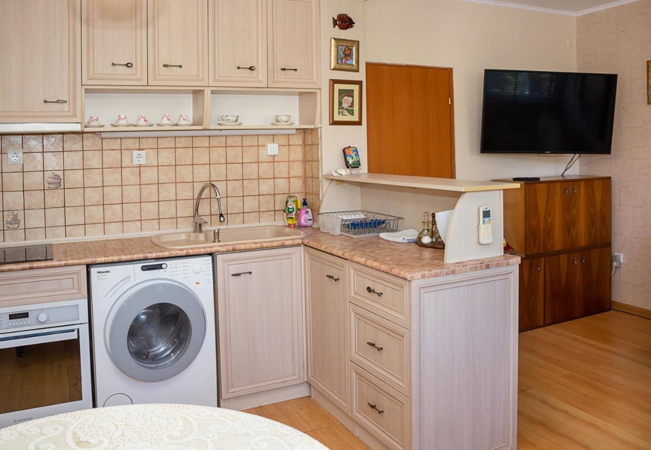 Cozy 1Bd Apartment With Free Parking In The Area By Flat Mаnager Varna Ngoại thất bức ảnh